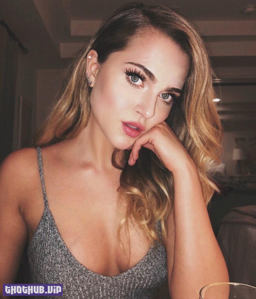 1692056650 62 Anne Winters Sexy Collection 56 Photos