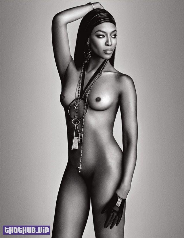 Naomi Campbell Nude 7 Photos