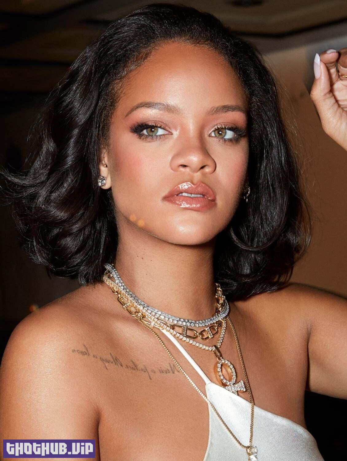 1692712130 806 Rihanna Sexy For FENTY 22 New Photos And Video