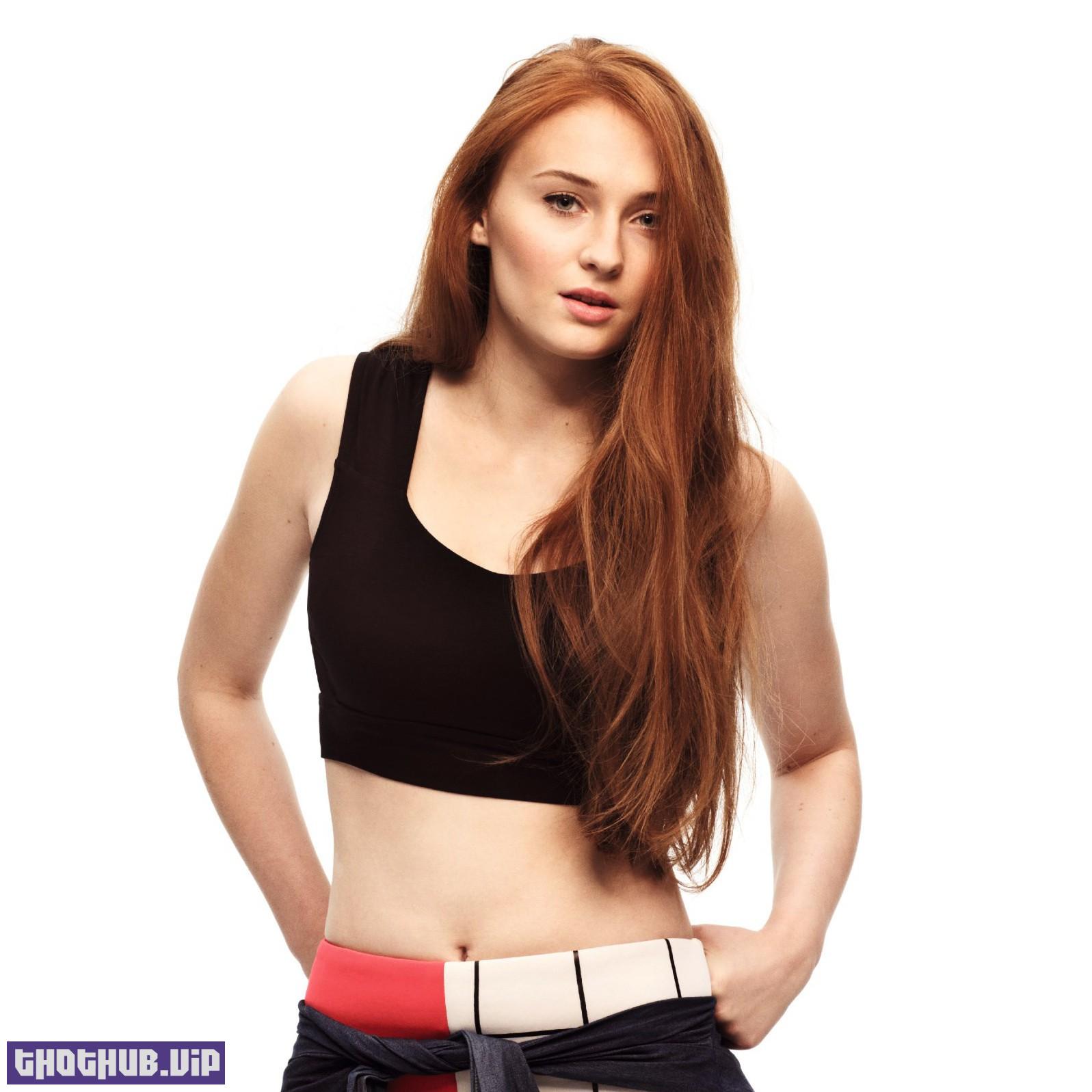 1693067656 247 Sophie Turner Fappening Hot Sexy 20 Photos