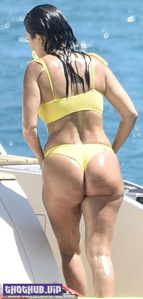 Kourtney Kardashian Big Ass