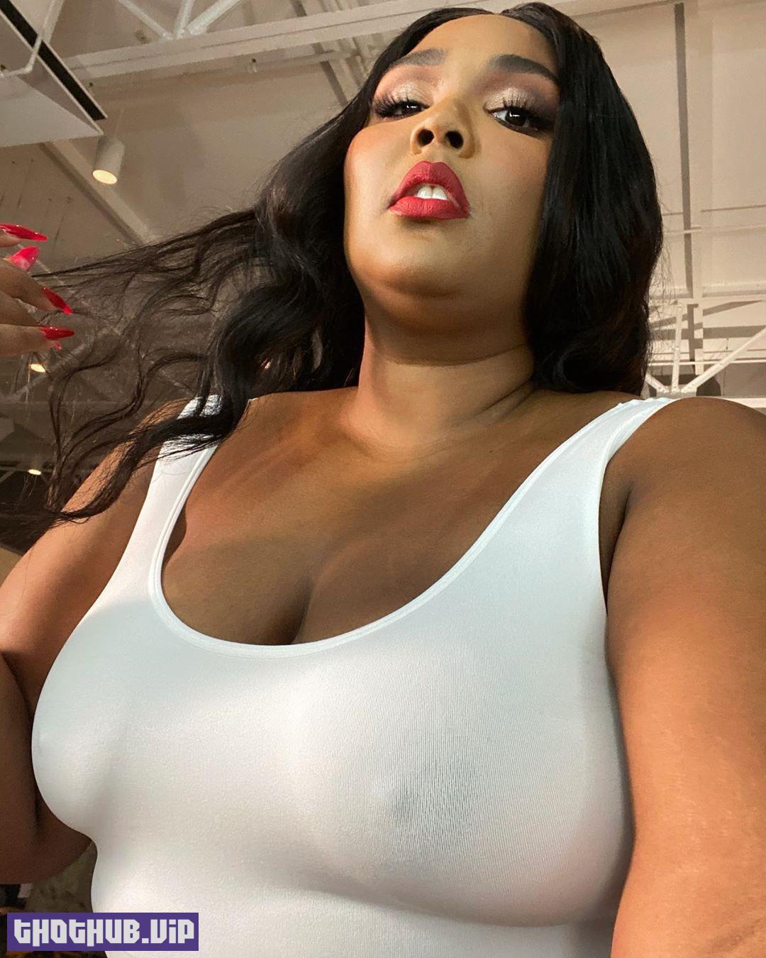 1693638884 594 Lizzo Nude And Sexy 113 Photos And Videos
