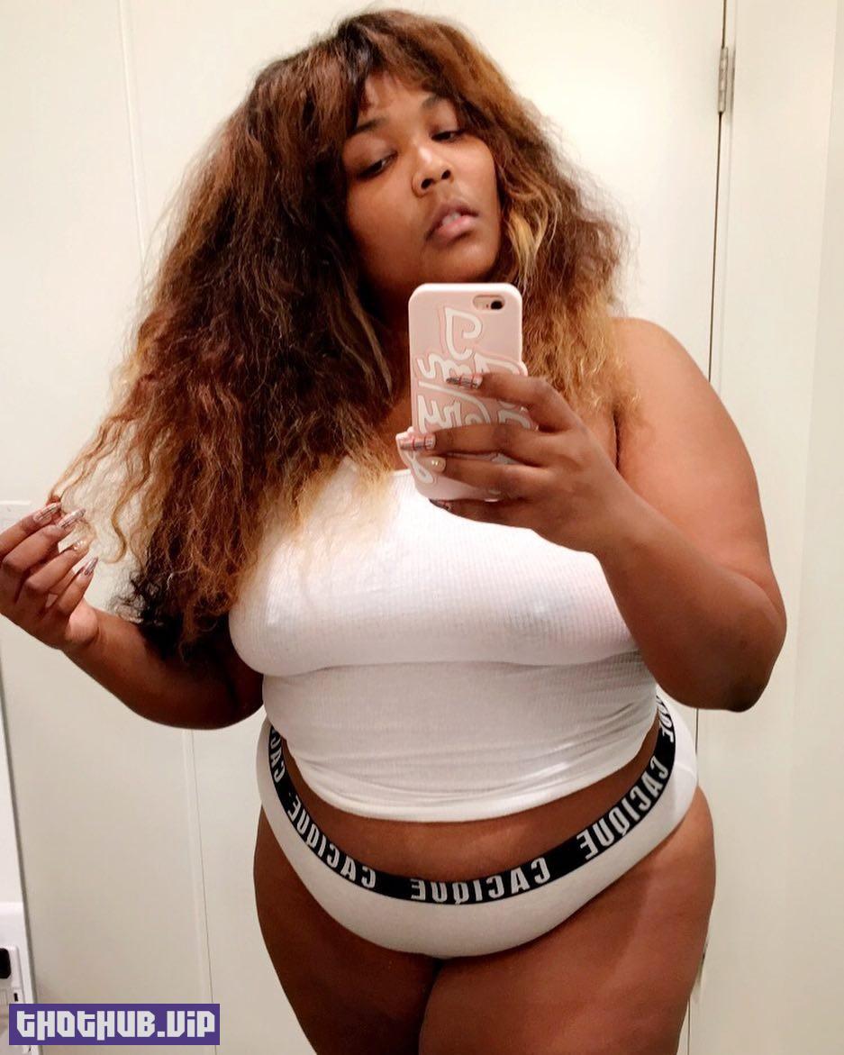 1693638898 136 Lizzo Nude And Sexy 113 Photos And Videos
