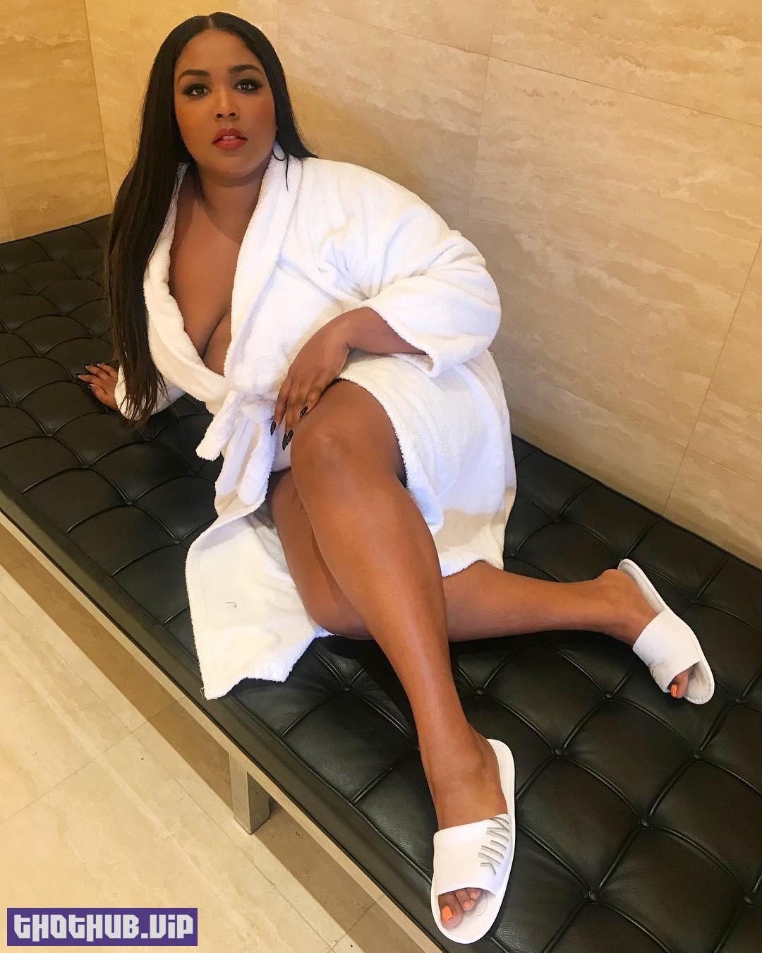 1693638903 597 Lizzo Nude And Sexy 113 Photos And Videos