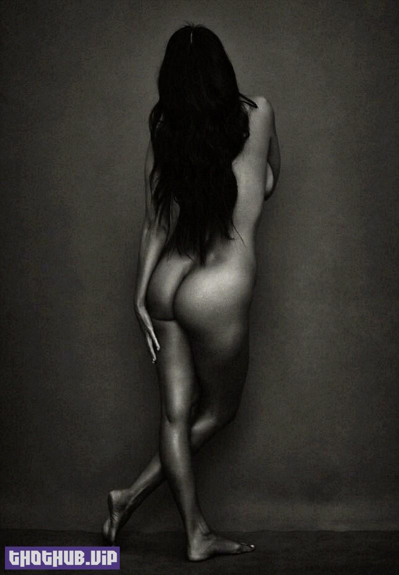 1693866159 697 Kourtney Kardashian Fappening Nude And Sexy 25 Photos