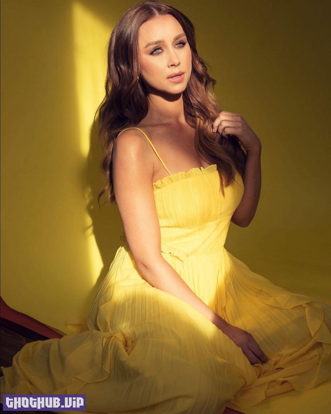 1695719704 311 Una Healy Hot 33 New Photos And Video