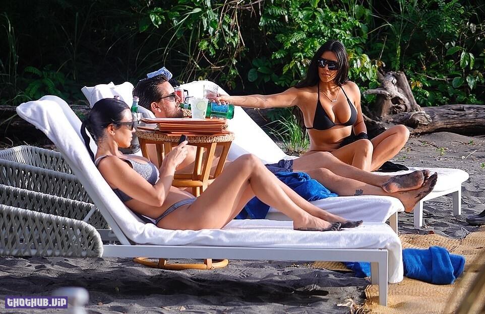 1697049556 269 Kourtney Kardashian Sexy Vacation In Costa Rica 27 Photos