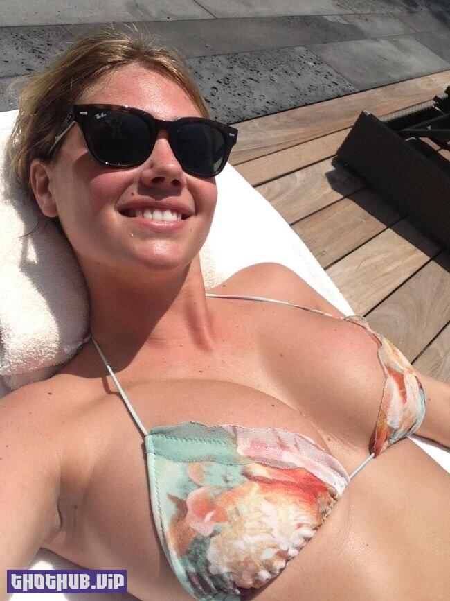 Kate Upton Tits