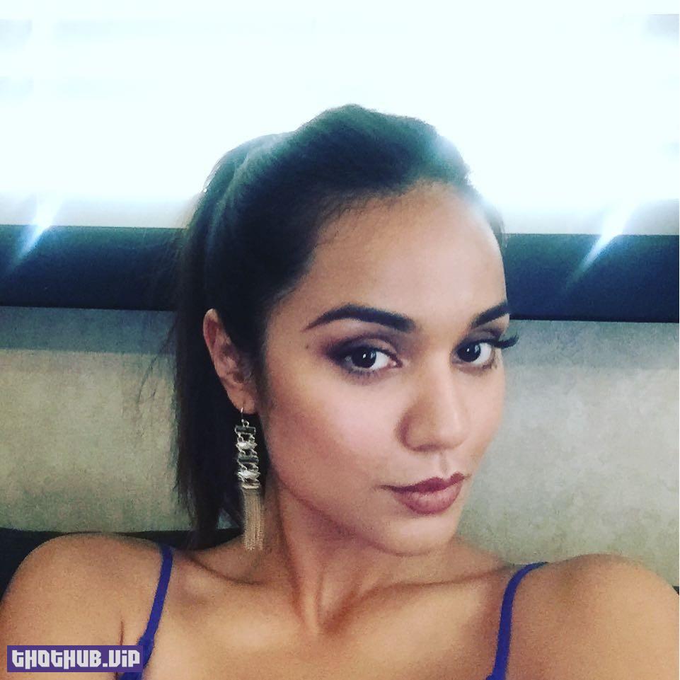 1698324340 993 Summer Bishil The Fappening Sexy Selfies 39 Photos