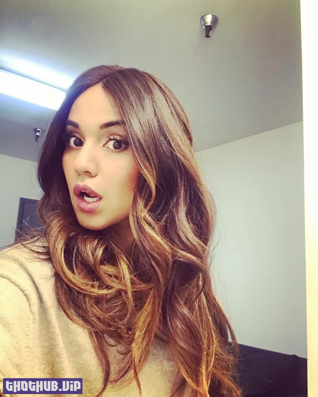1698324433 24 Summer Bishil The Fappening Sexy Selfies 39 Photos