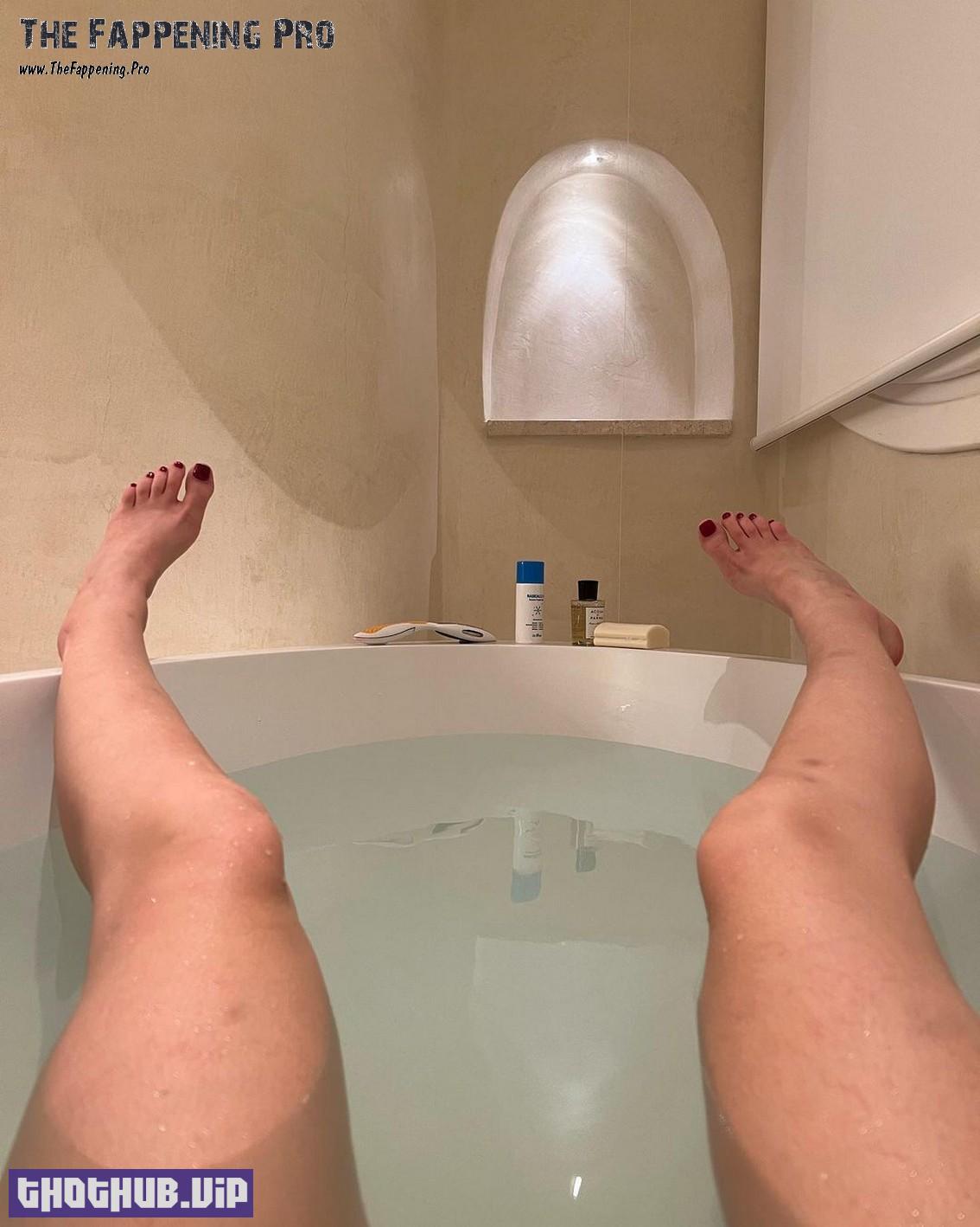 Bianca Balti Bare Feet