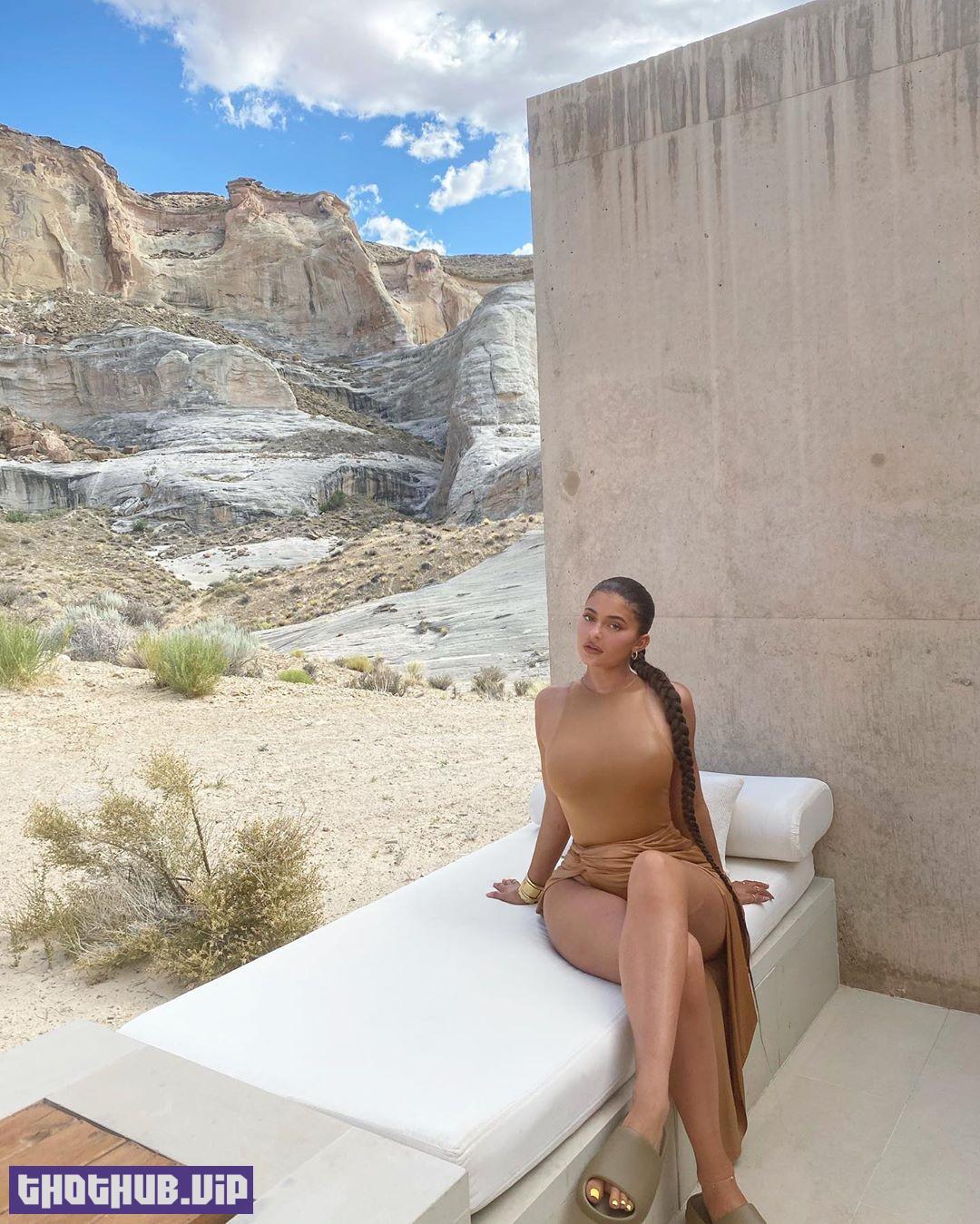 1702477598 869 Kylie Jenner In A Dress That Highlights Her Tan 13