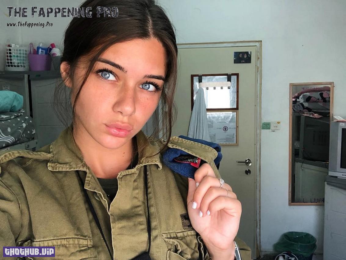 Israel Girl Sexy In Army