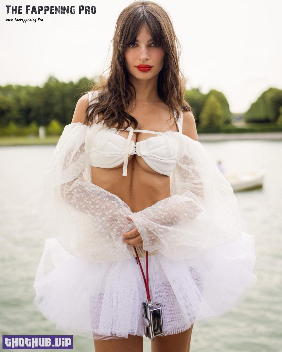 1704751149 475 Emily Ratajkowski Sexy In White At Le Chouchou Jacquemus Fashion