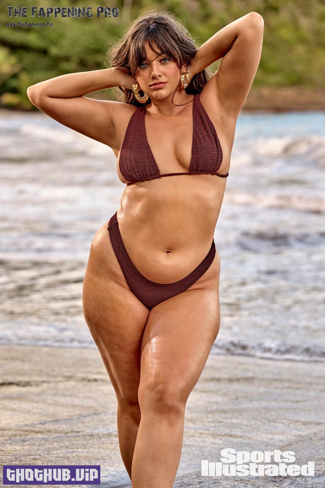 Sixtine Hot And Sexy In Sports Illustrated Swimsuit 2023