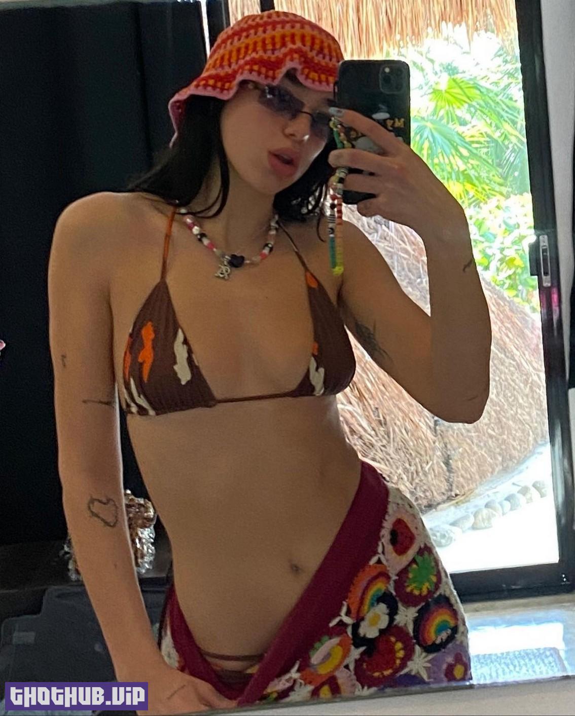 1708404055 293 Dua Lipa Showed Unpublished Pics From Vacation 5 Photos