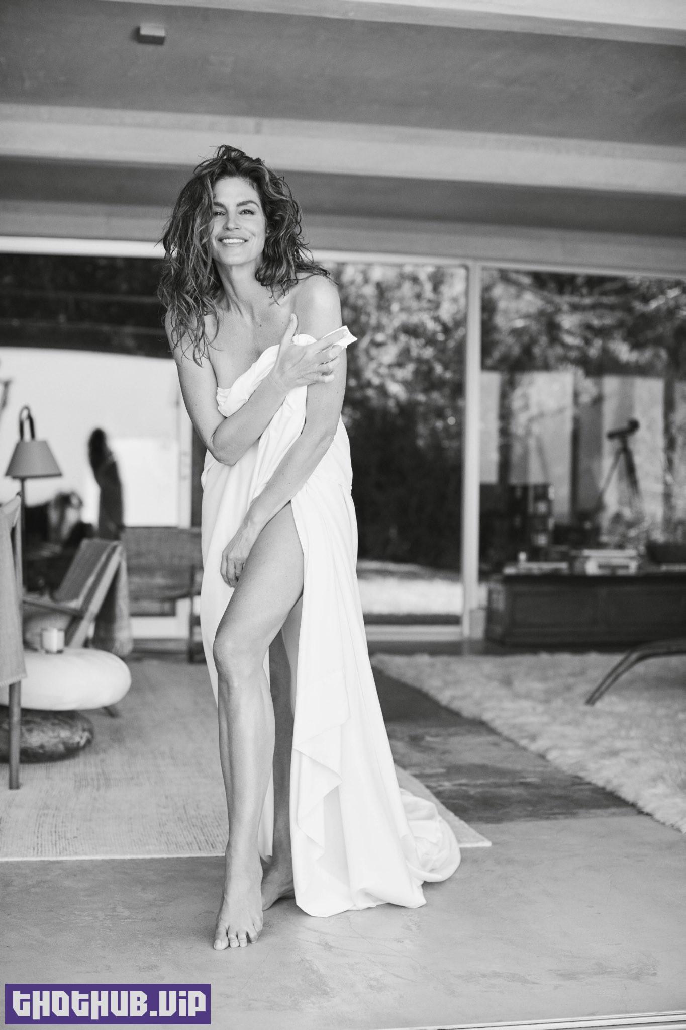 1709648750 716 Cindy Crawford Hot Fappening 3 Photos